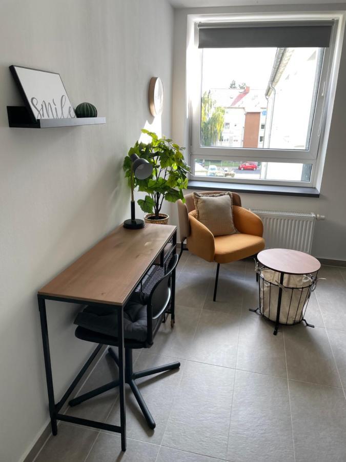 Komfortables Apartment In Der Naehe Der Messe Hannover Esterno foto