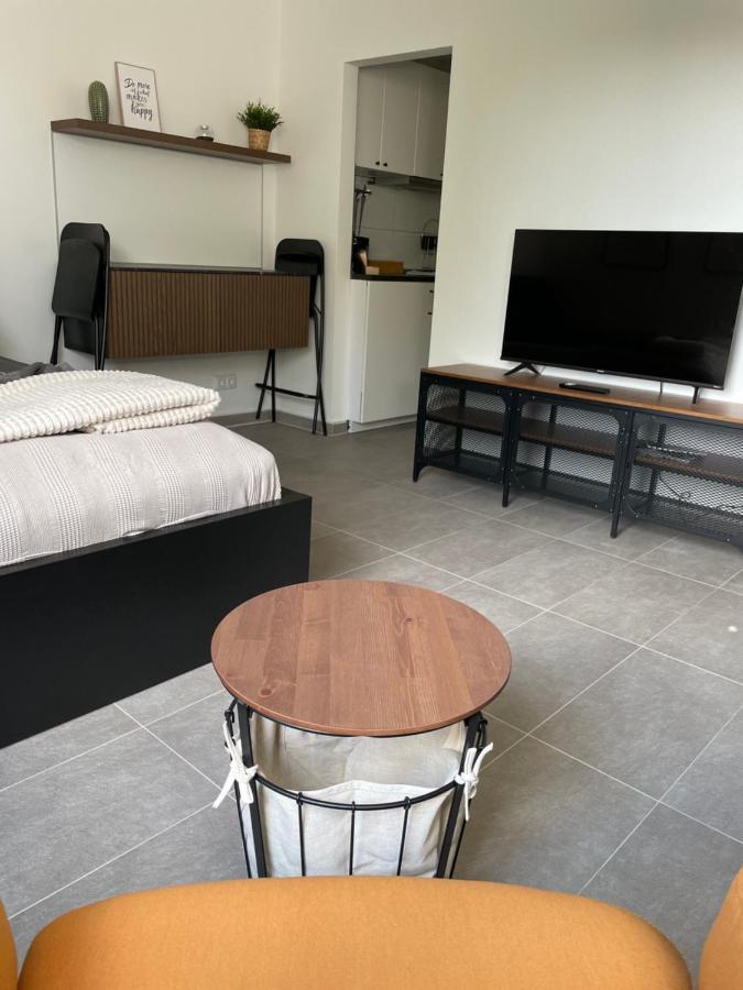 Komfortables Apartment In Der Naehe Der Messe Hannover Esterno foto